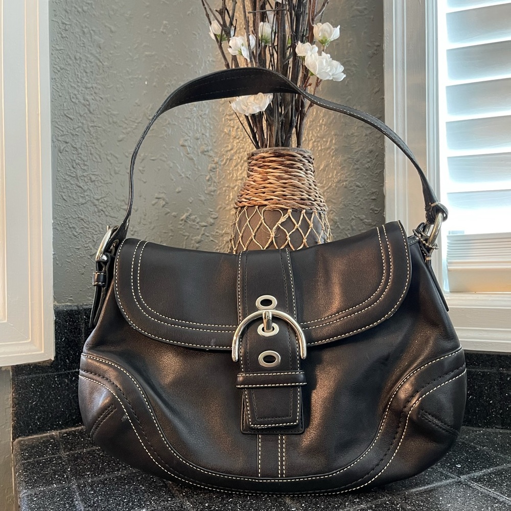 Coach shoulder bag